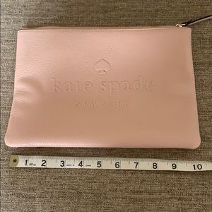 Kate Spade ♠️ Larchmont pouch